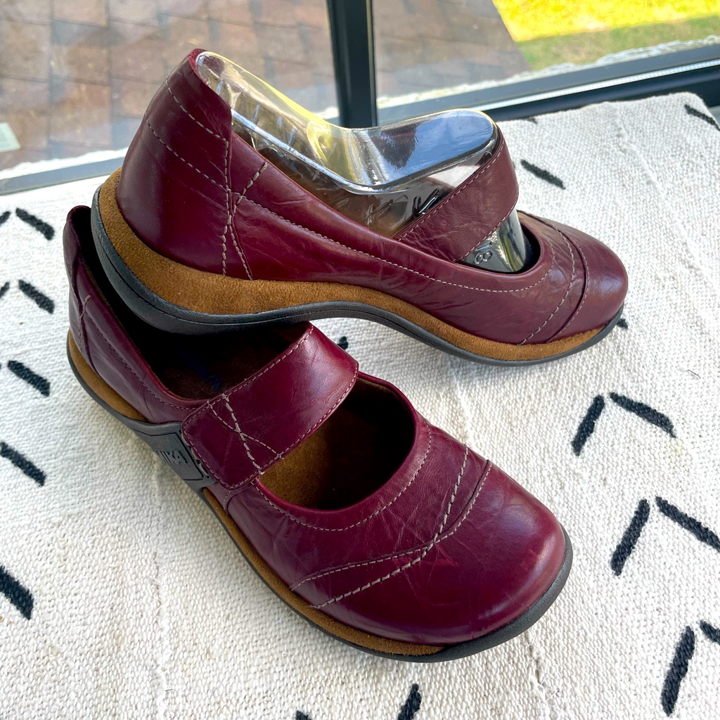 Romika Nwot Maryjane Leather Suede Burgundy Round Toe Shoes Adjustable Strap 37